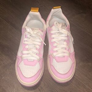 Oncept Women's Pink and White Sneakers